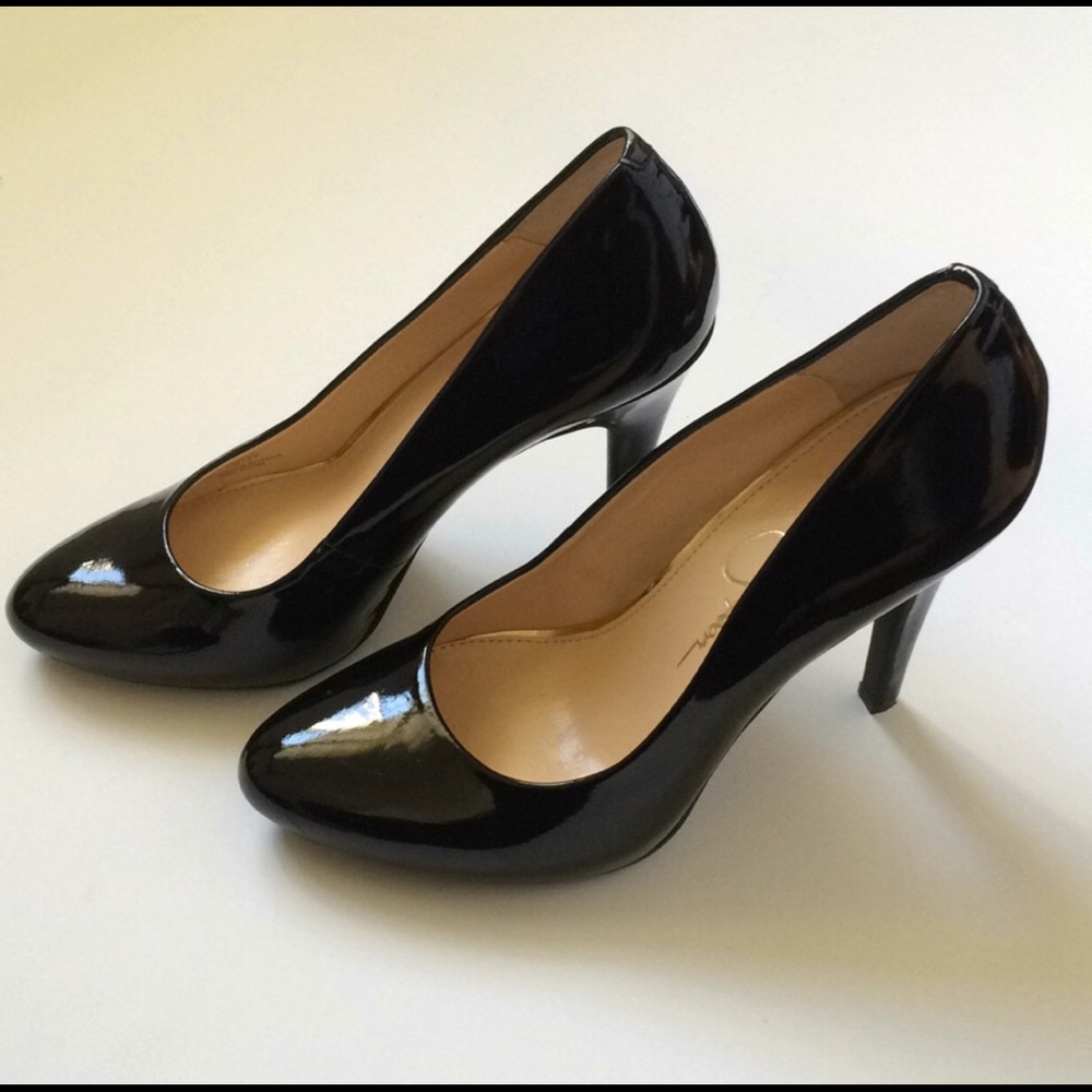 Jessica Simpson heels